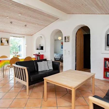 Сasa de vacaciones Exquisite Holiday In Zealand With Terrace